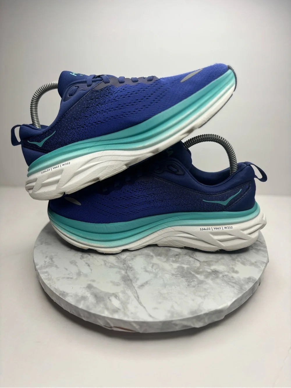 Size 7.5B - Hoka One One HOKA Bondi 8 Bellwether Blue W